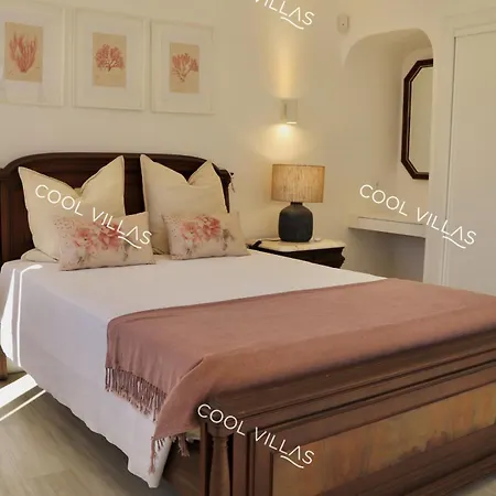 Lilac - Walking Distance To Villa